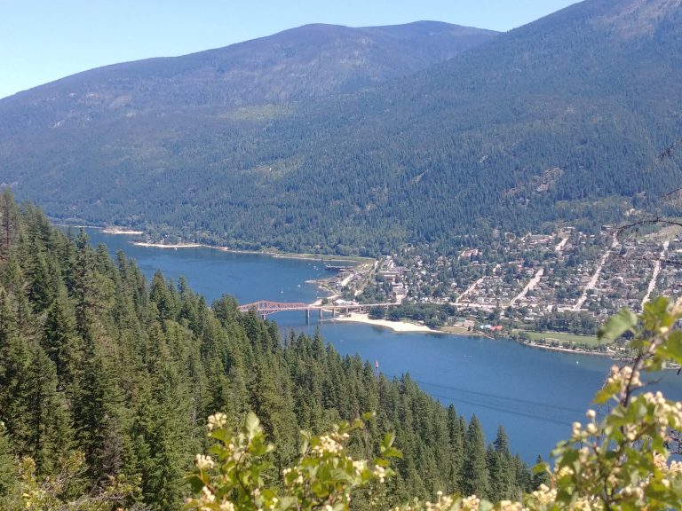 Strike Taking Kootenay Lake Ferry Out of Service