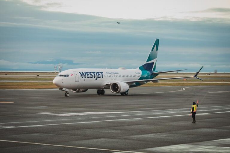 WestJet paying out $12.5 million in class-action settlement over baggage fees