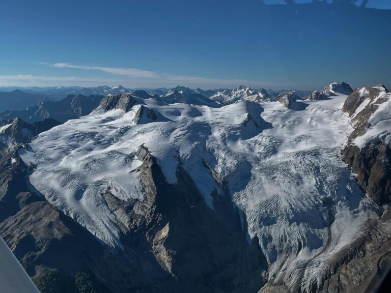 Search and Rescue urging glacier safety