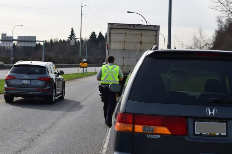 RCMP ramping up distracted driving and seatbelt enforcement